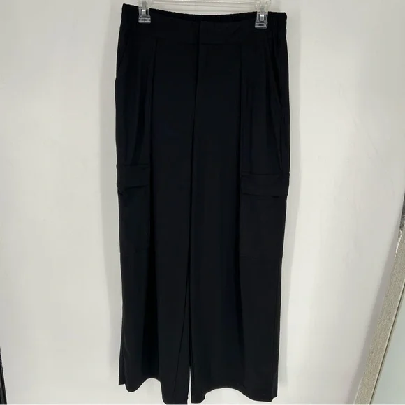 Athleta Pinnacle High Rise Wide Leg Black Cargo Trousers Pants Women's 8 - Picture 5 of 16